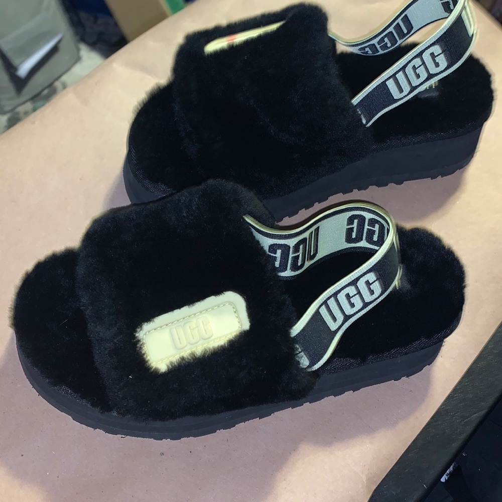 Auth UGG Disco Slide 1112258 Black Yellow Mouton Chemical Fiber Women's Sandals